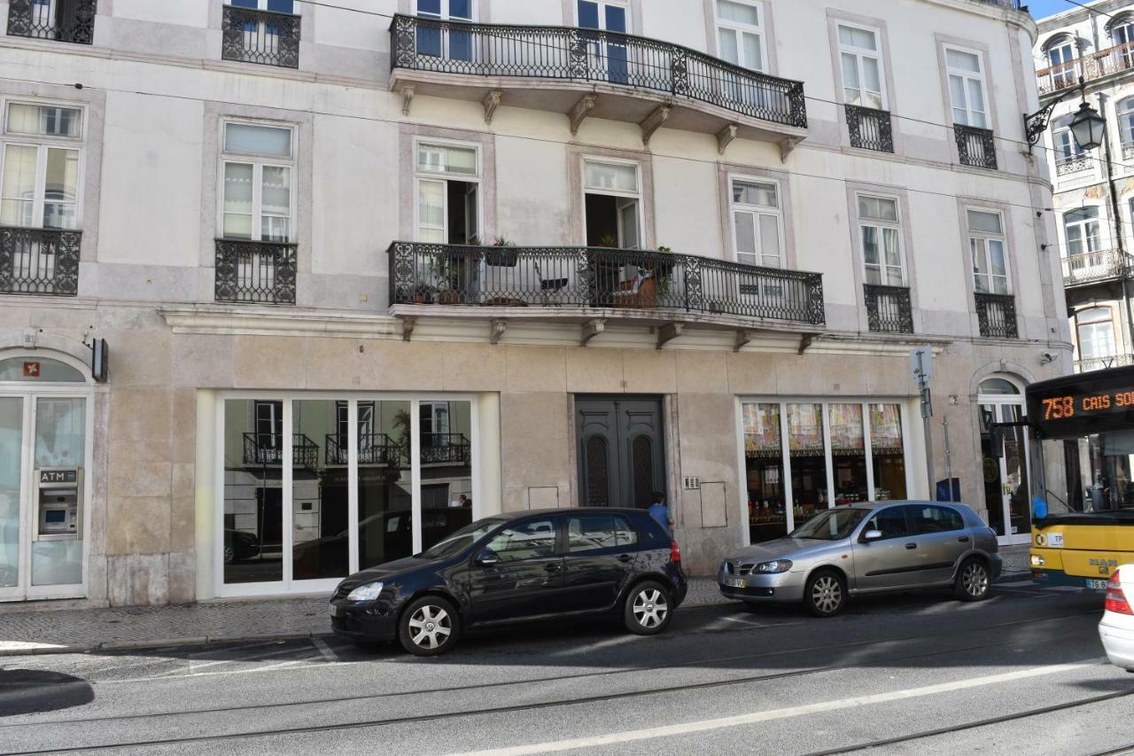 Architect-Designed Loft In A Historic Hilltop Neighborhood Lisboa Εξωτερικό φωτογραφία