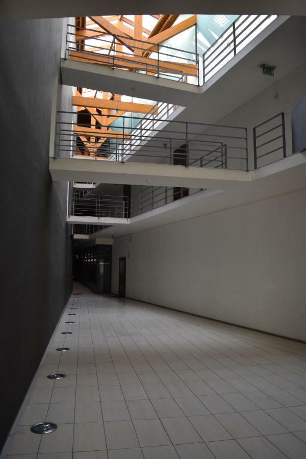 Architect-Designed Loft In A Historic Hilltop Neighborhood Lisboa Εξωτερικό φωτογραφία
