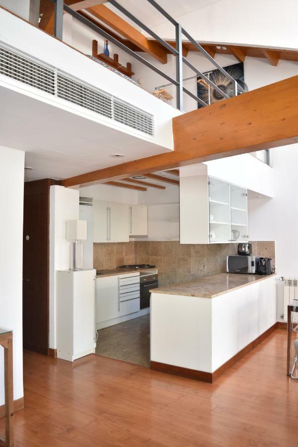 Architect-Designed Loft In A Historic Hilltop Neighborhood Lisboa Εξωτερικό φωτογραφία