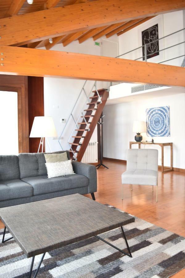 Architect-Designed Loft In A Historic Hilltop Neighborhood Lisboa Εξωτερικό φωτογραφία
